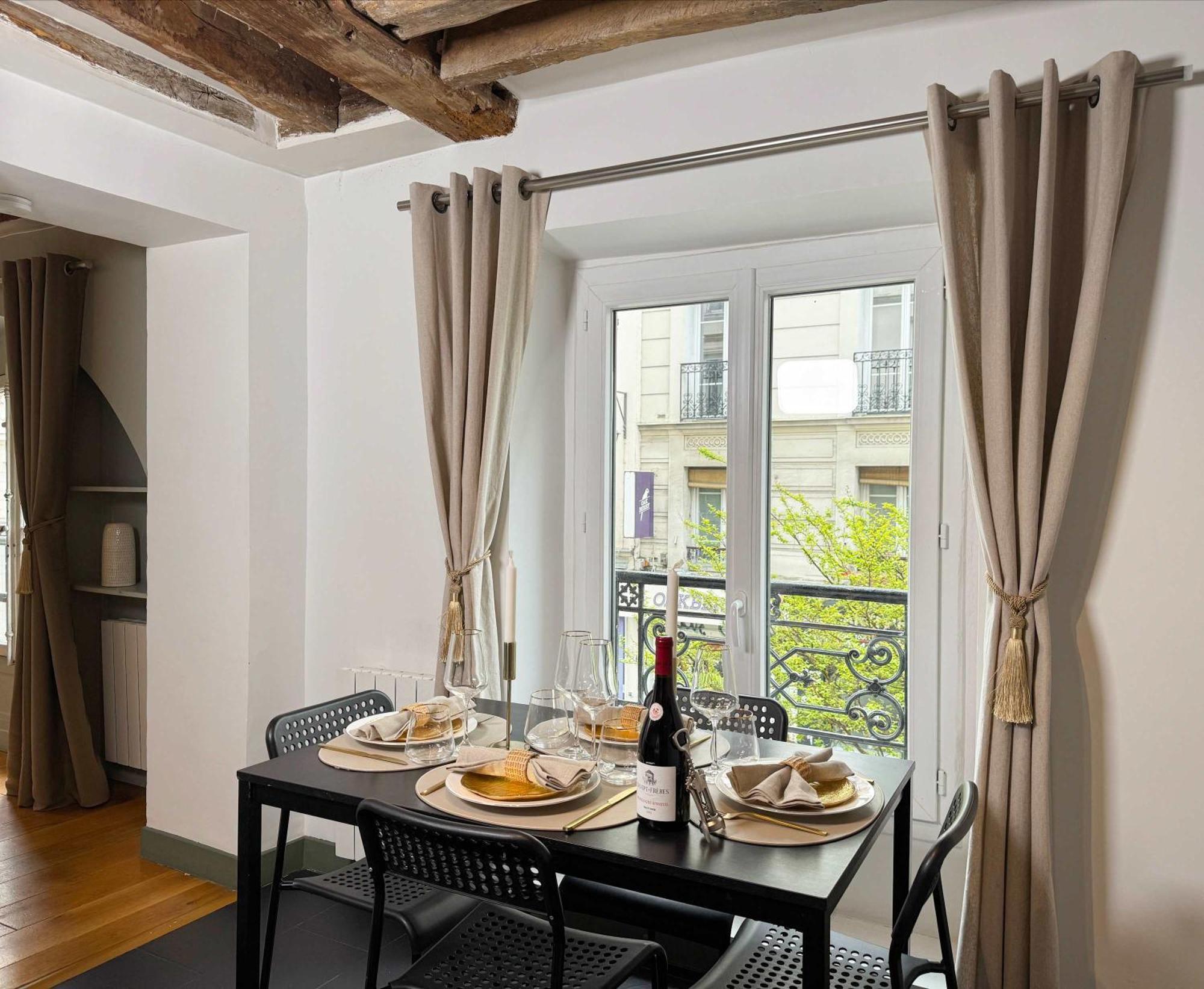 Appartamento Unique Authentic In Le Marais